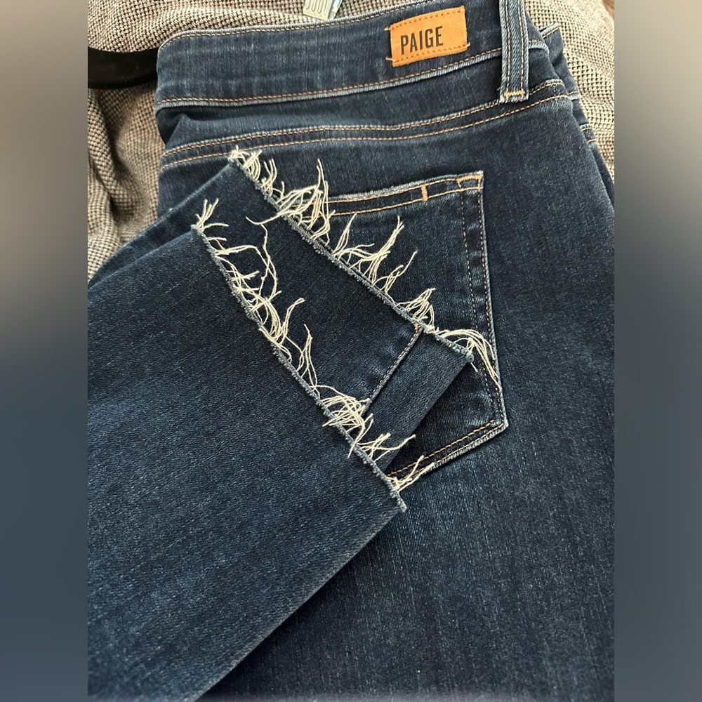 *NEW*Sz 32* Paige* Kylie Crop Jeans